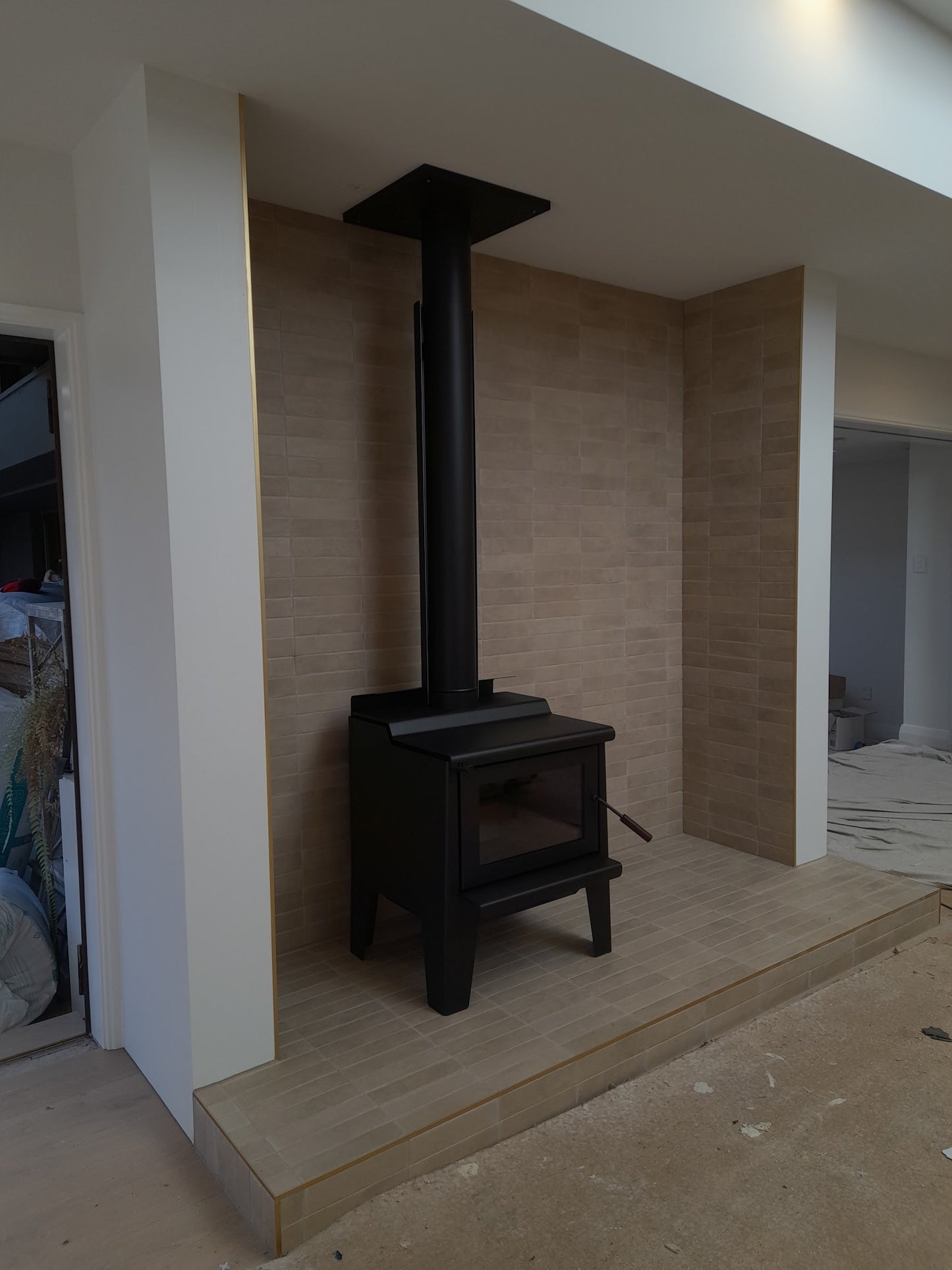 Woodsman Coleridge on Leg Base Fireplace (Fire only)