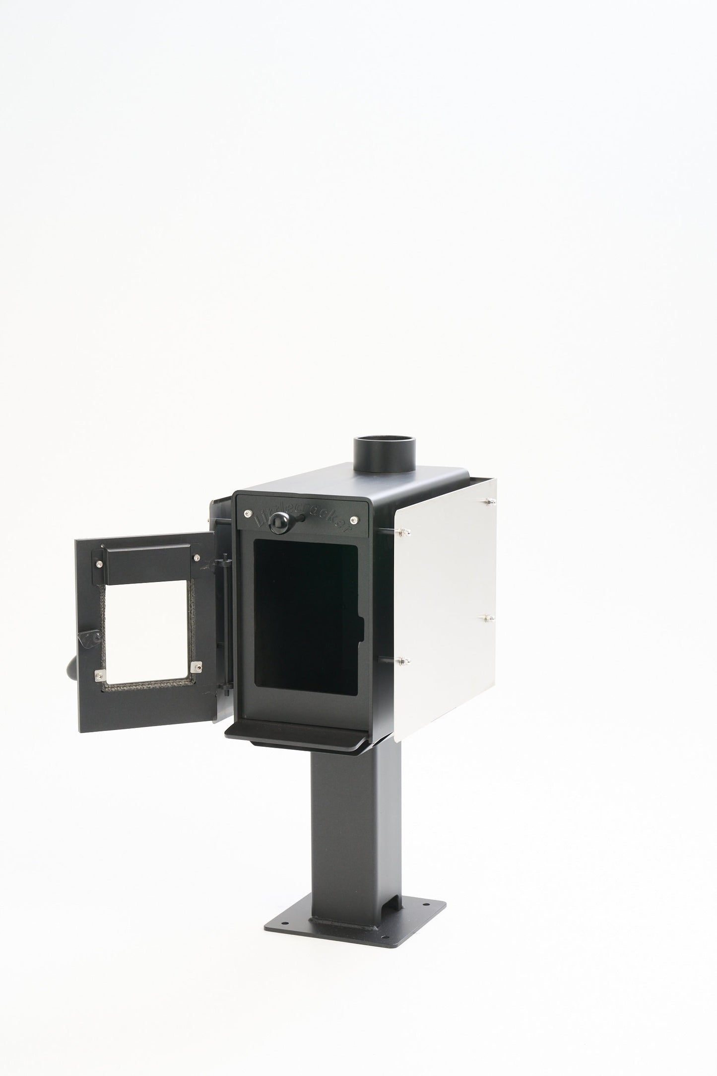 compact wood burner Little Cracker Woody with 2M flue system for motorhomes