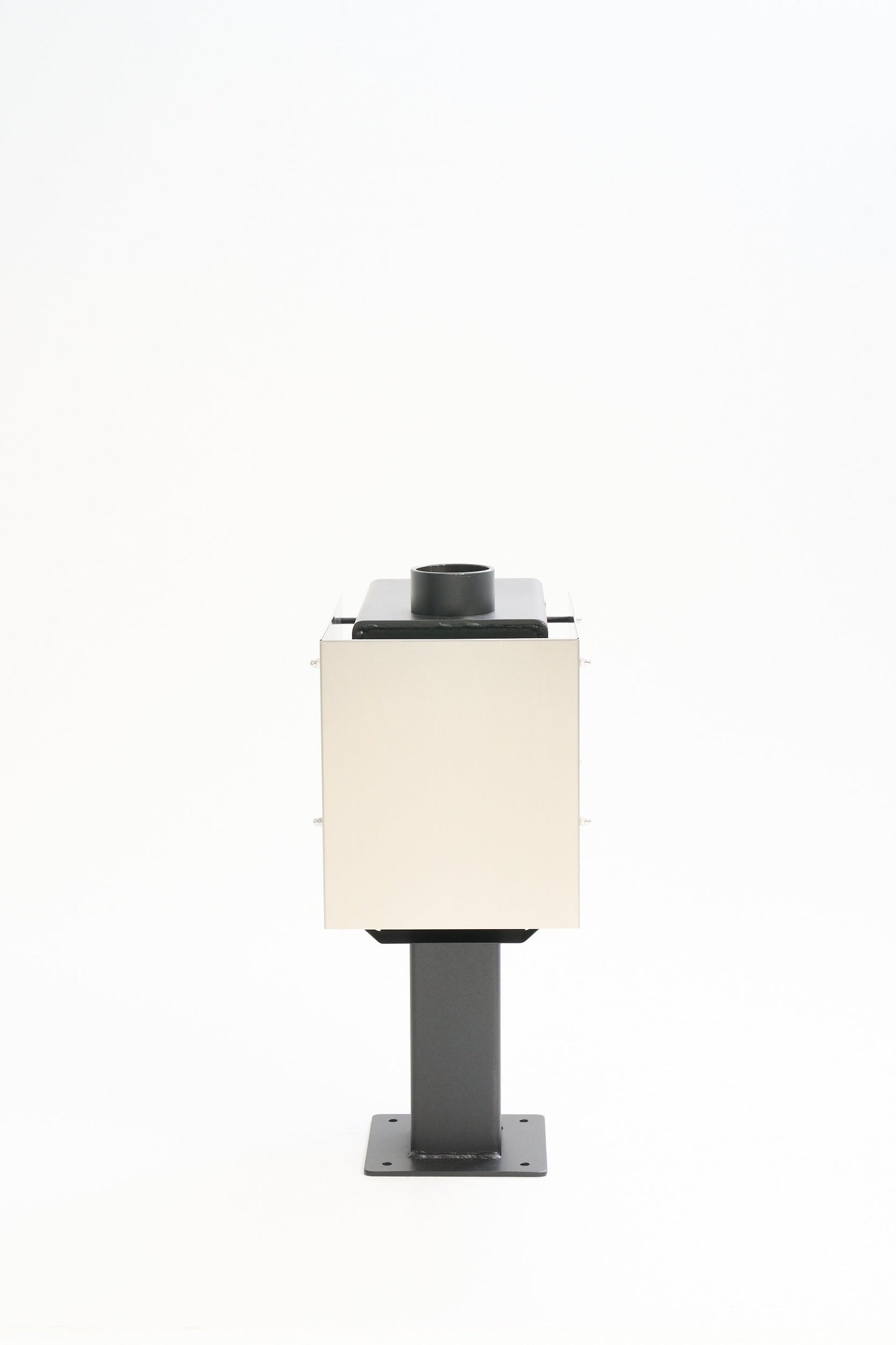 Compact Little Cracker Woody stove with 2M flue system for motorhome installation.