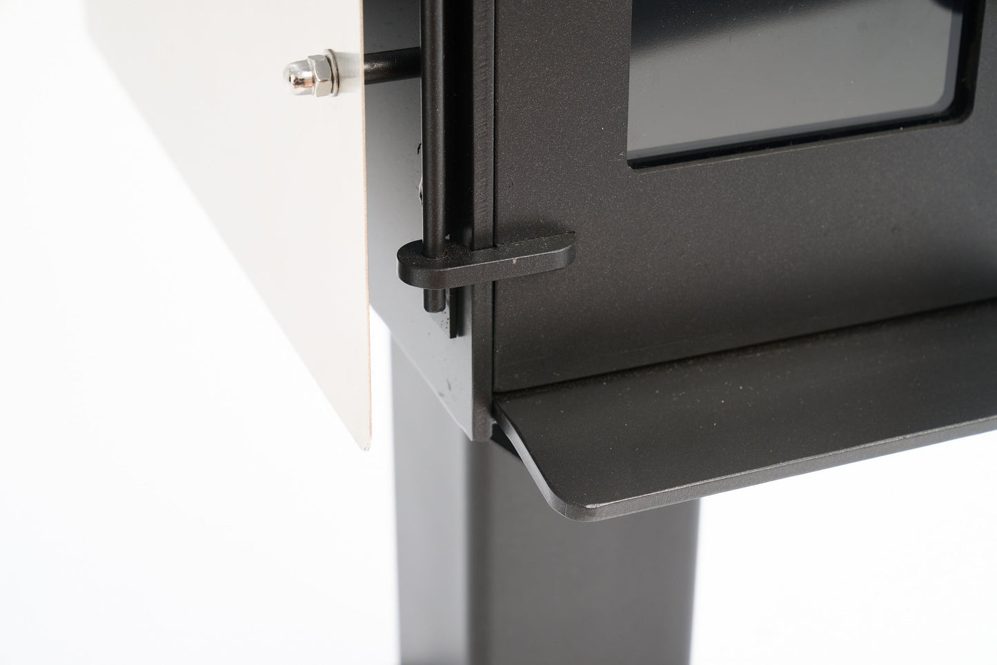 Little Cracker Woody compact wood burner for motorhomes with 2m flue system.
