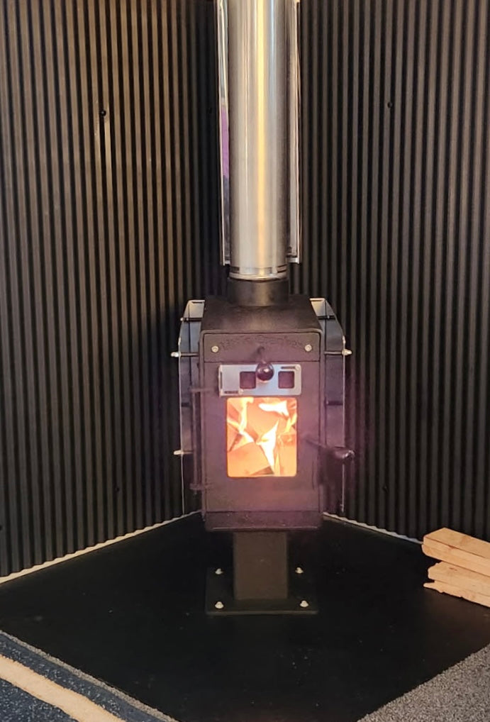 Little Cracker Woody including 4M flue system for Dwelling