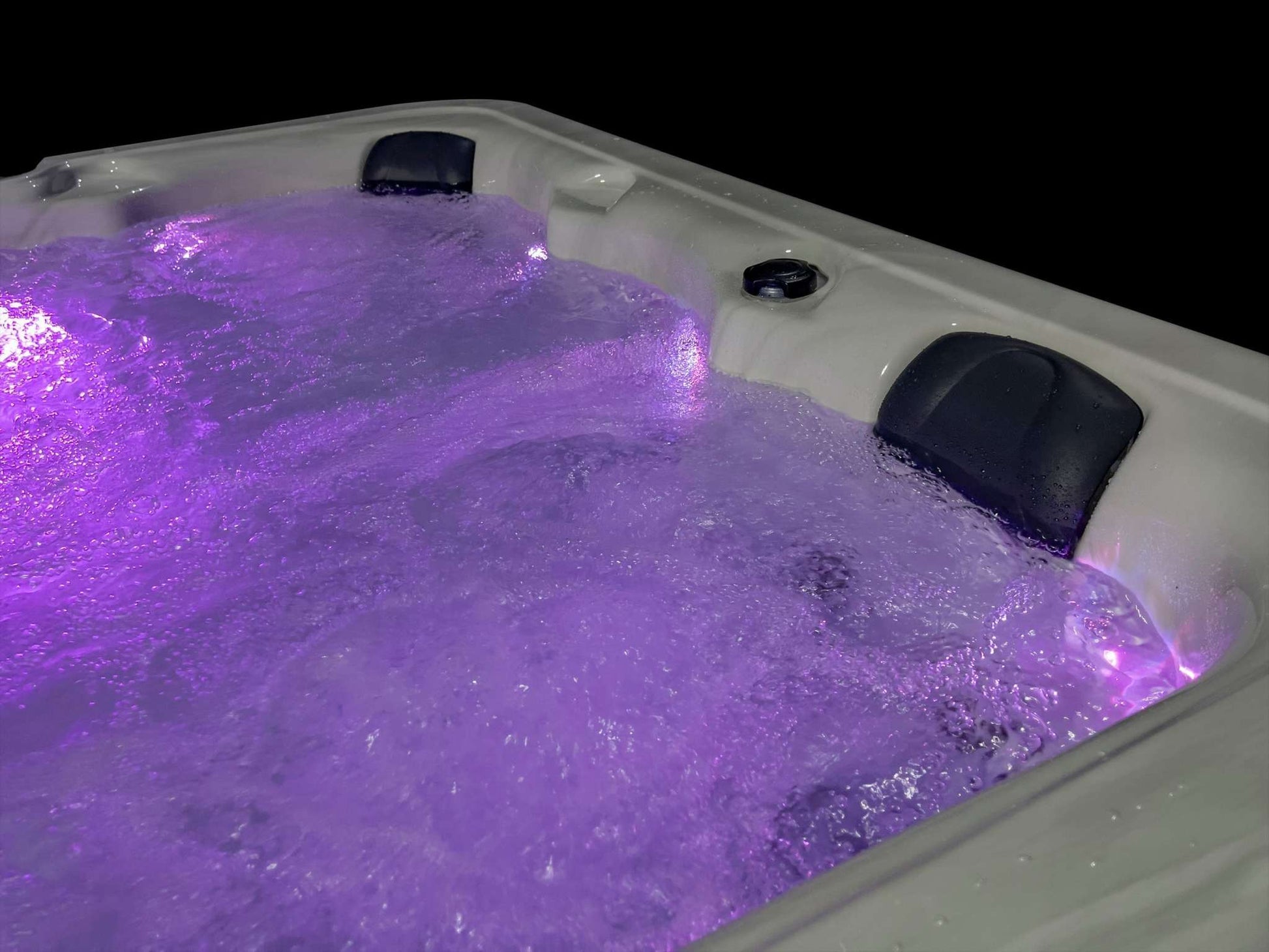 Sensation Bliss 2 Spa Pool with LED lights and powerful jets.