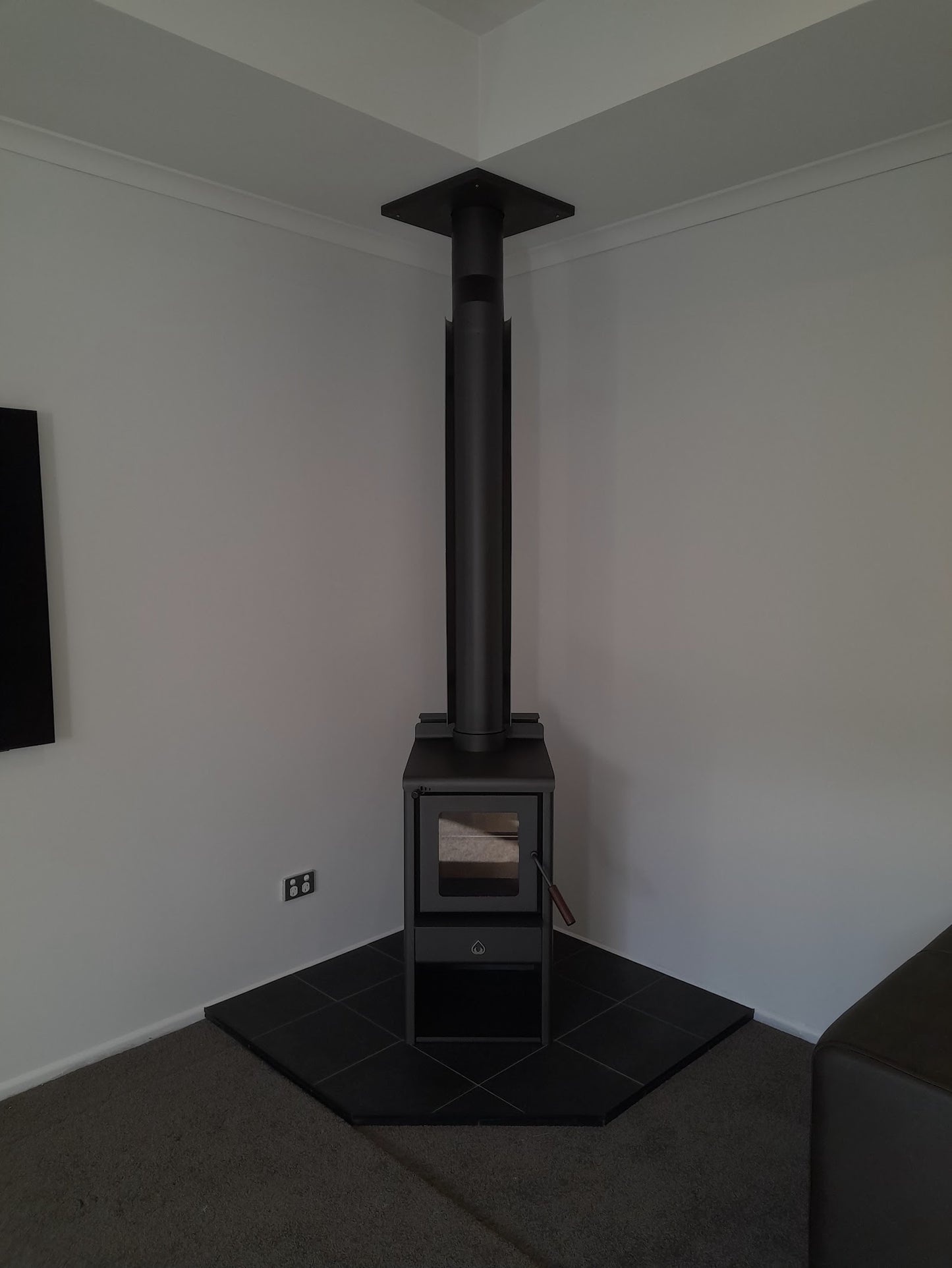 🔥 Woodsman Serene Petite ULEB & FREE 4.2m HeatSaver Flue