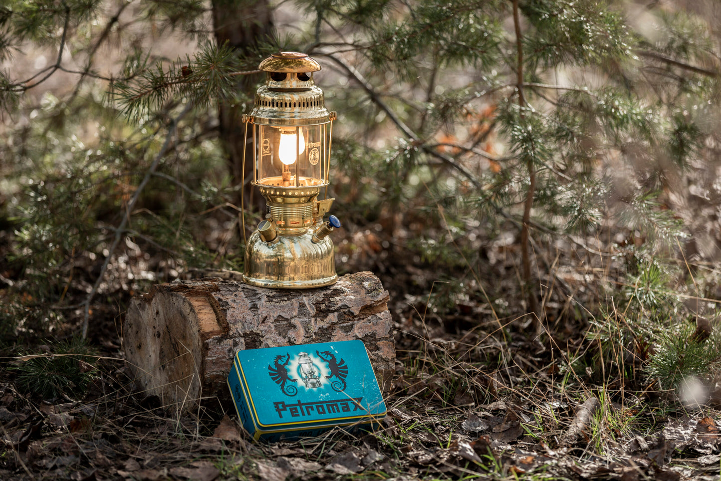 Petromax Kerosene Lantern HK500 WHITE