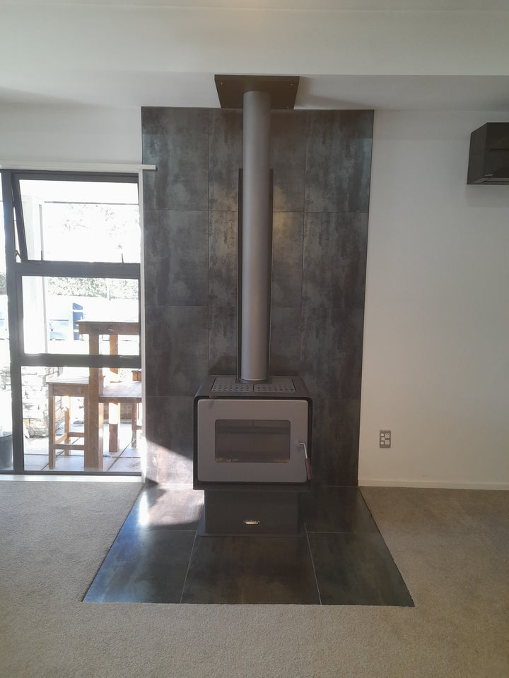 Woodsman Flare Rural on Pedestal Base + HeatSaver Flue