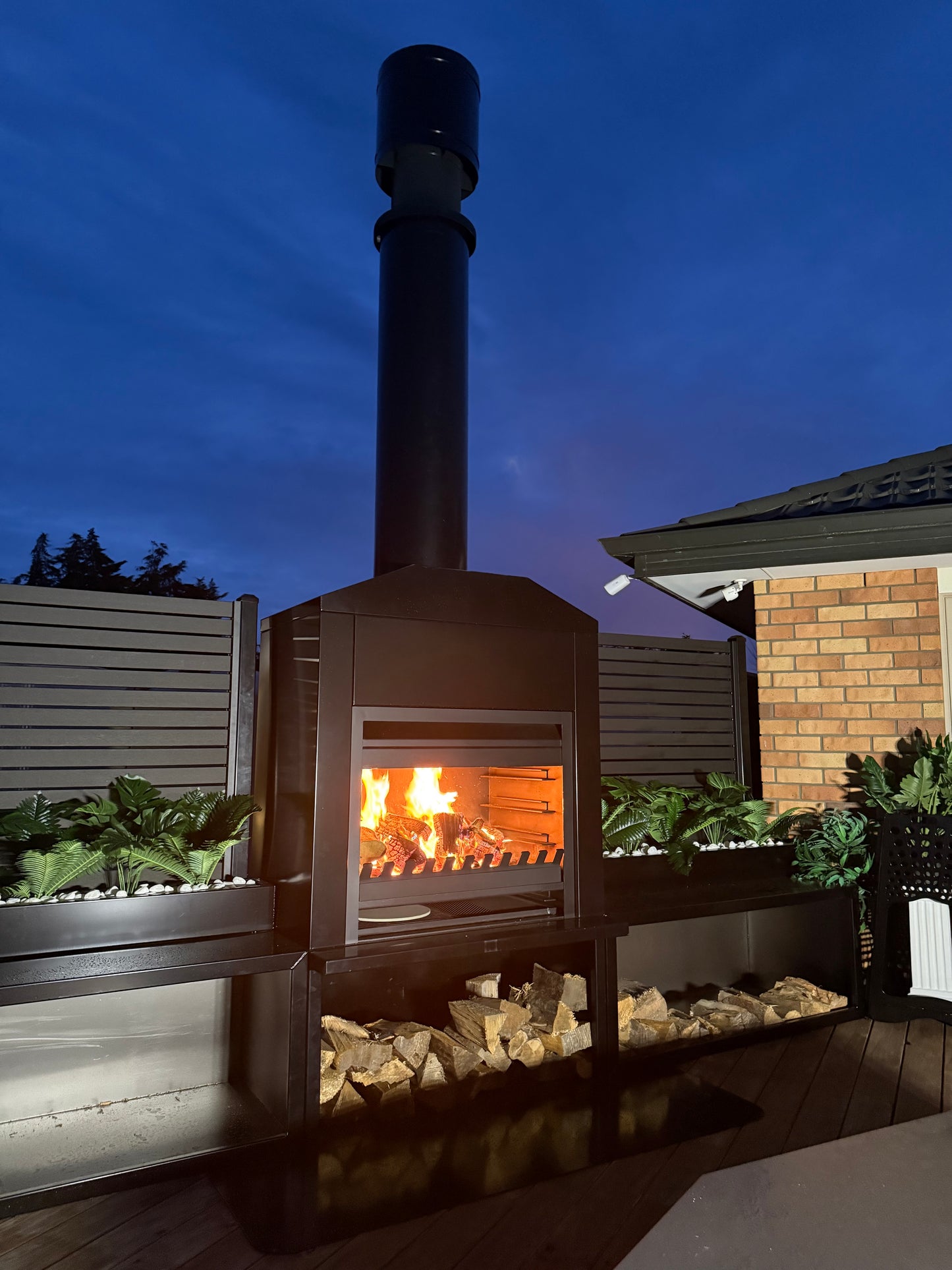 Onflame 900 - Freestanding in Black Cabinet Outside Open Wood Fire & 1.5m Flue