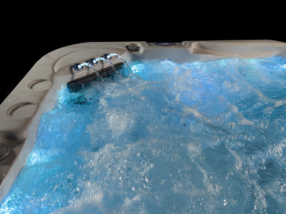 Sensation Retreat 2 Spa Pool