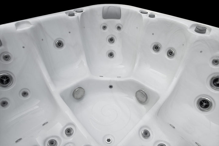 Sensation Retreat 2 Spa Pool