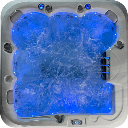 Sensation Retreat Spa Pool