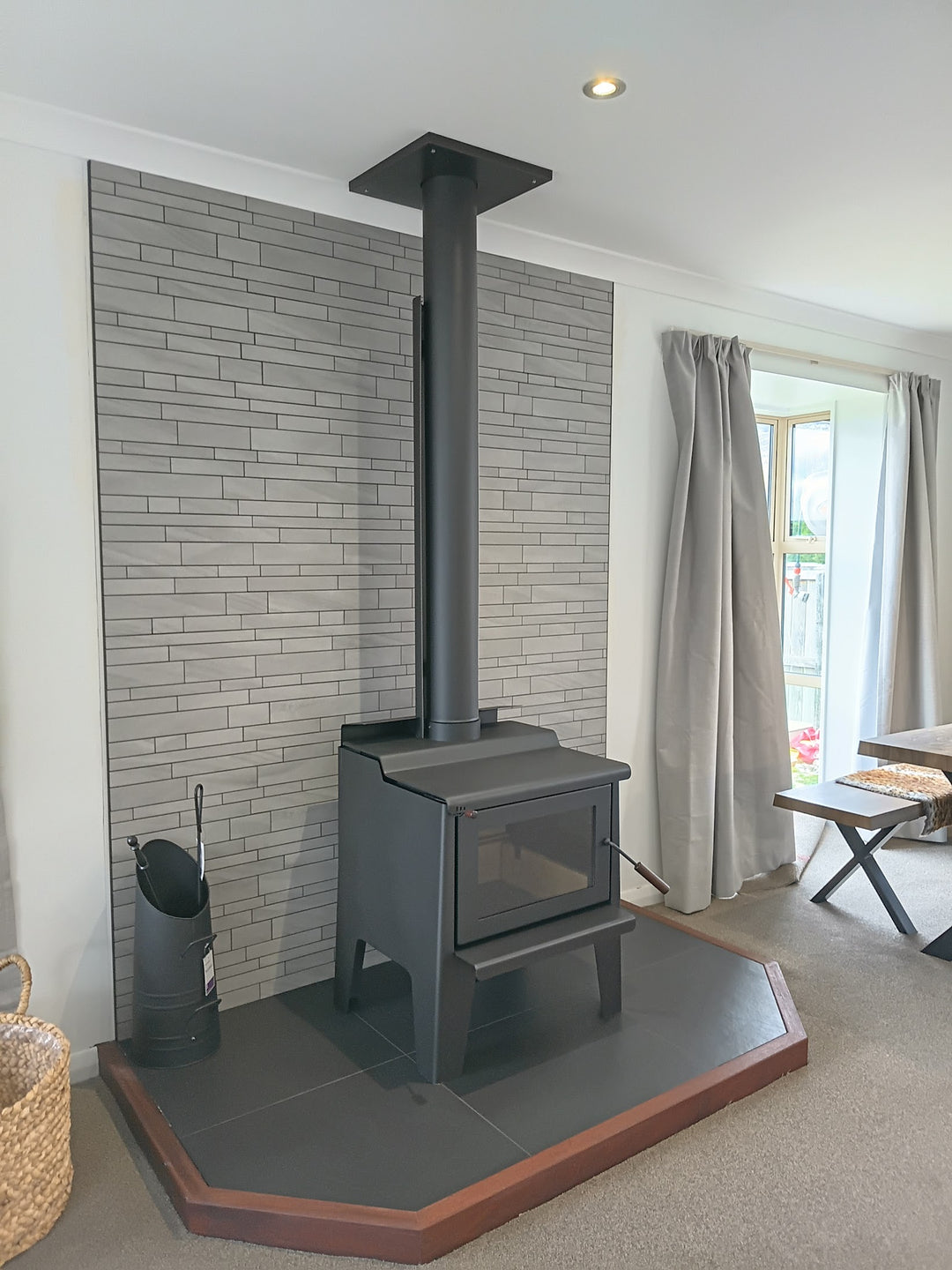 Woodsman Coleridge Rural Fire on Leg Base + HeatSaver Flue