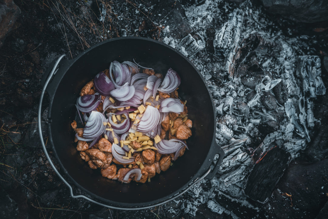 Petromax Dutch Oven With Legs FT3