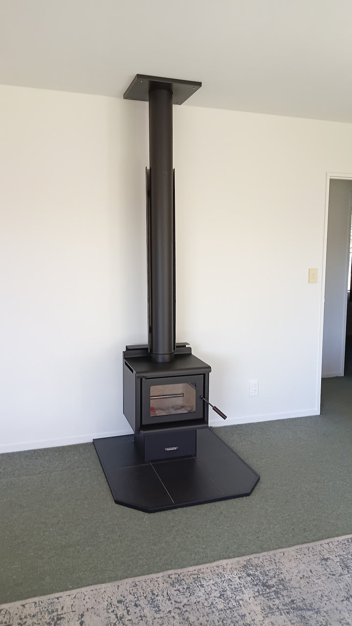 Woodsman Kanaku Rural Fire + HeatSaver Flue