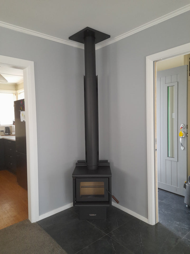Woodsman Kanaku ULEB + 4.2m HeatSaver Flue - NZ Made - Clean Air Approved