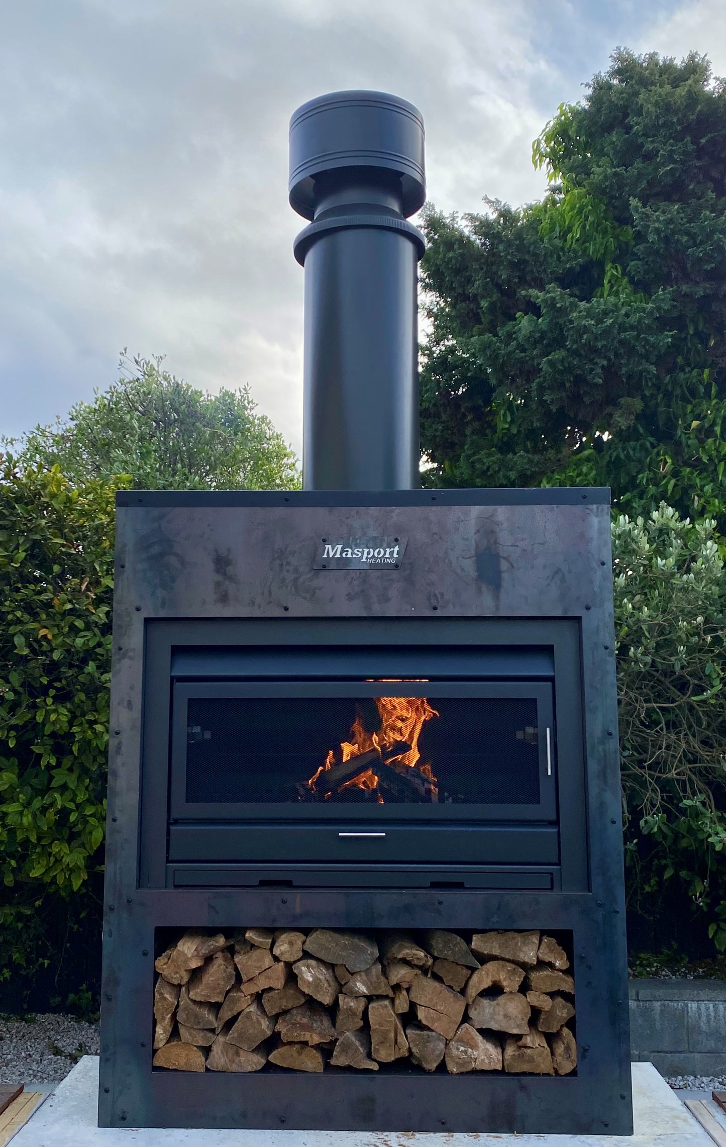 Masport Matakana Corten Steel Free Standing Fire With 1.2m Flue System